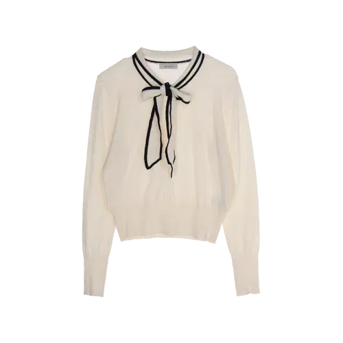 더아이잗 칼라니트