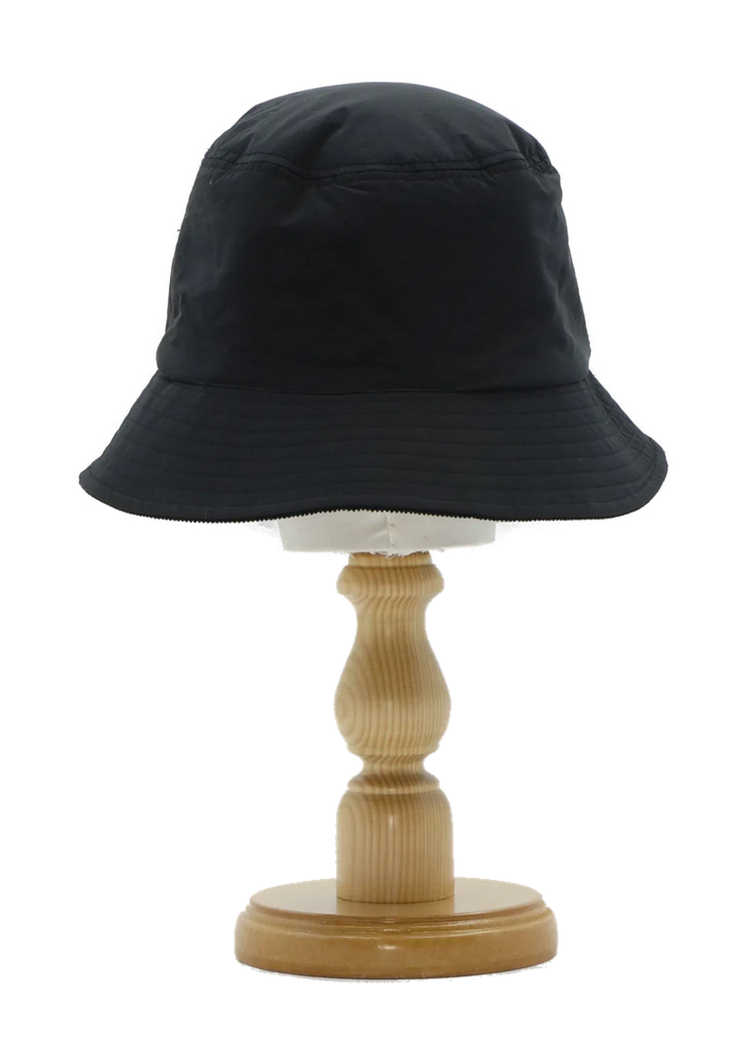 씨엔엔 버킷햇 2
