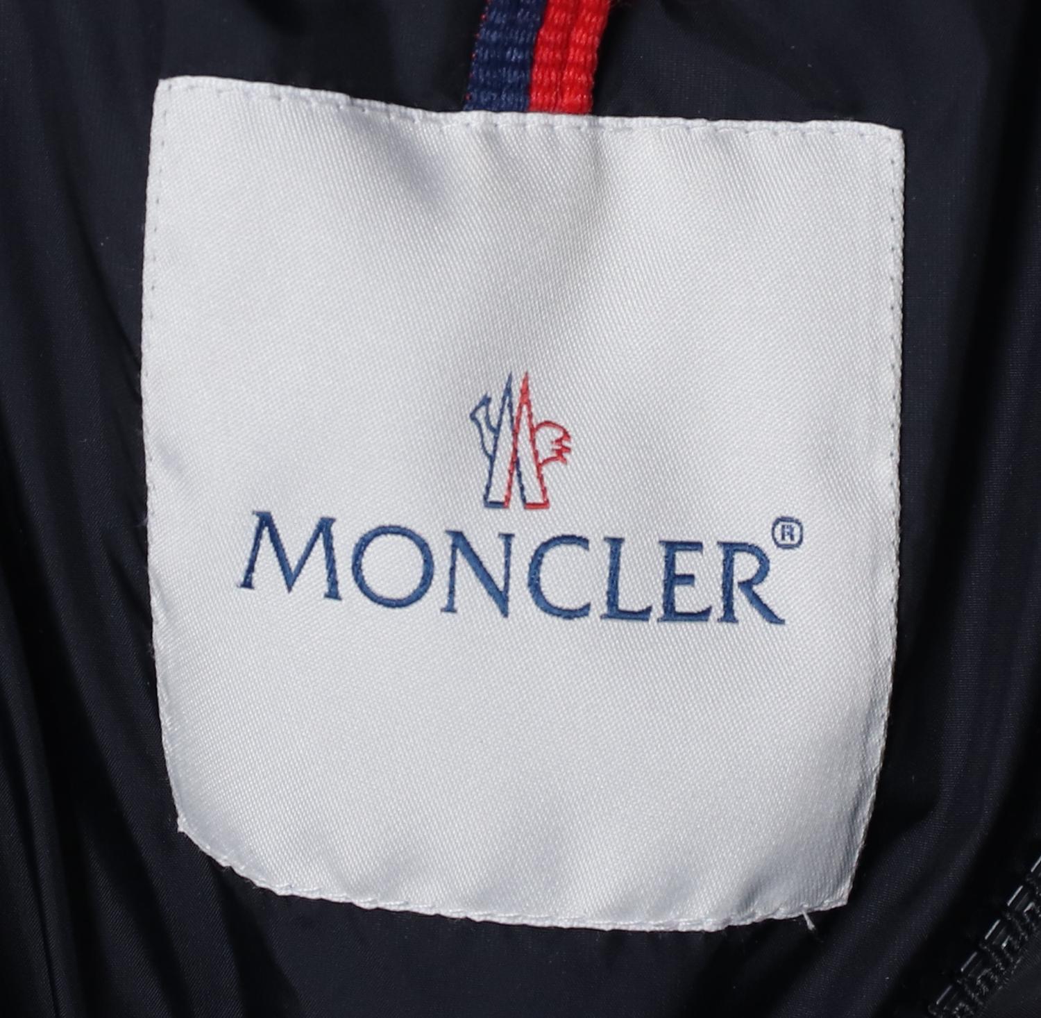 몽클레어 바람막이 3