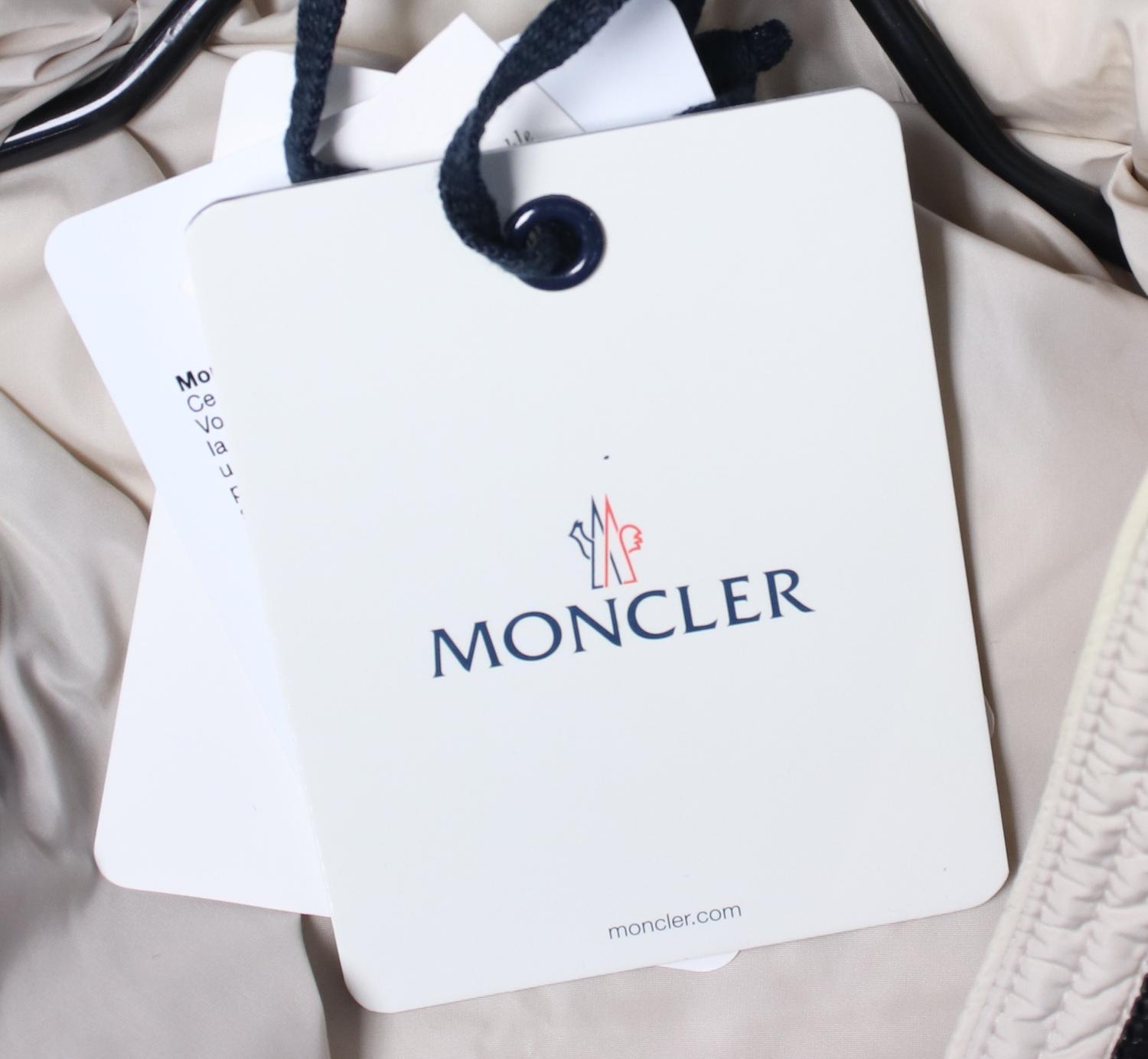 몽클레어 패딩점퍼 4