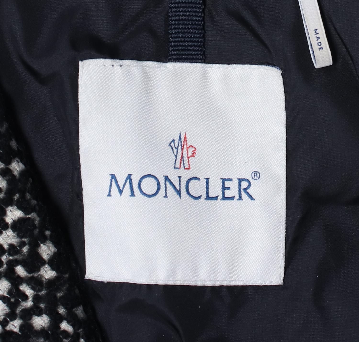 몽클레어 패딩점퍼 3