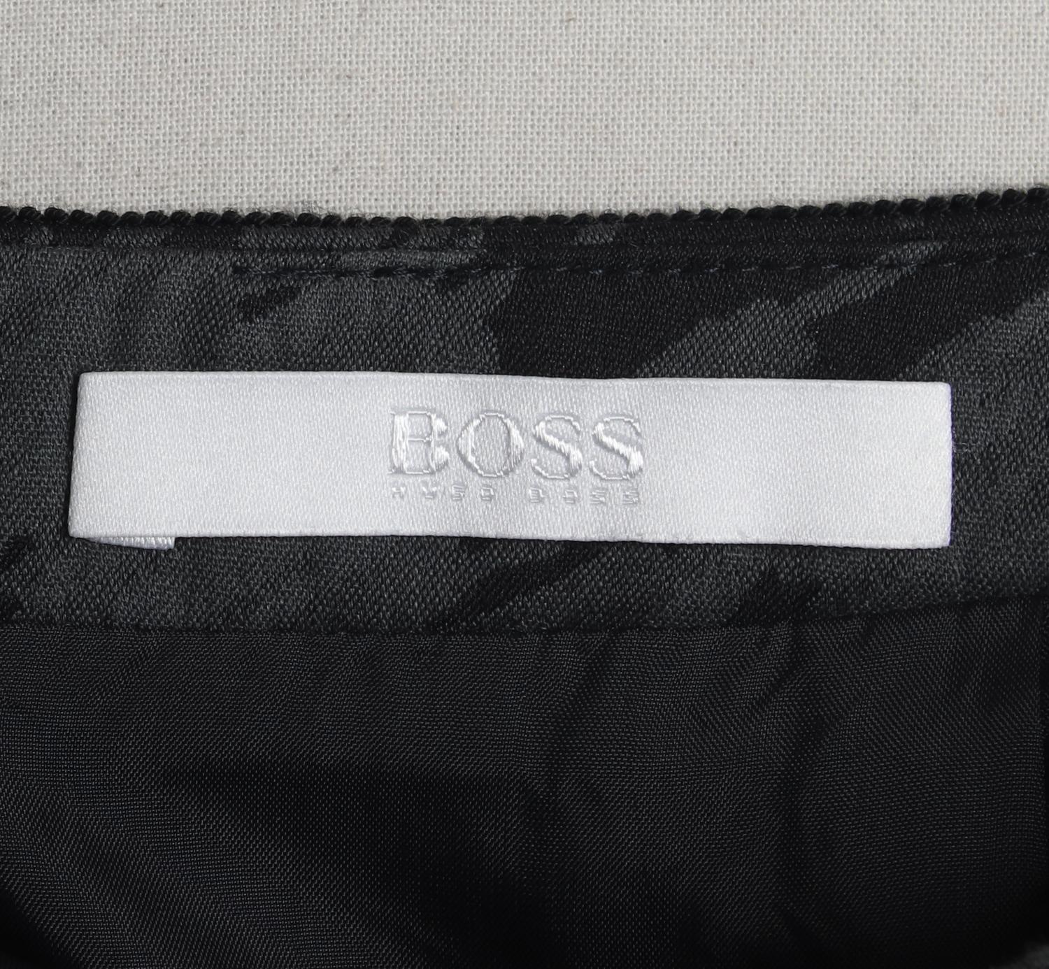 보스 미디스커트 3