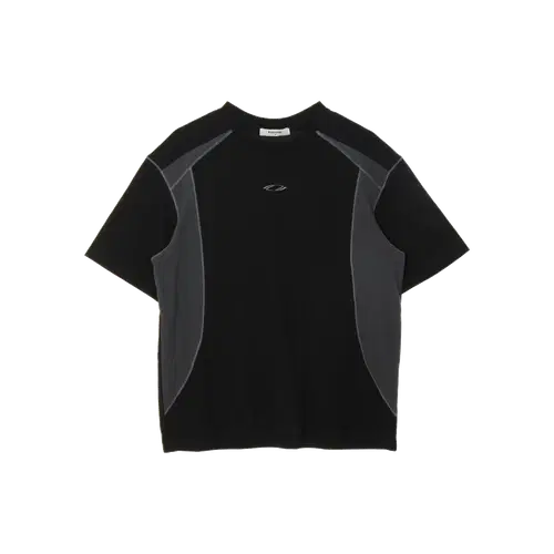 에잇세컨즈 반팔티셔츠